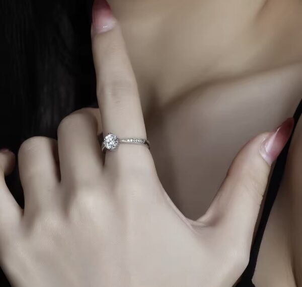 Mozambican stone one carat diamond - Image 2